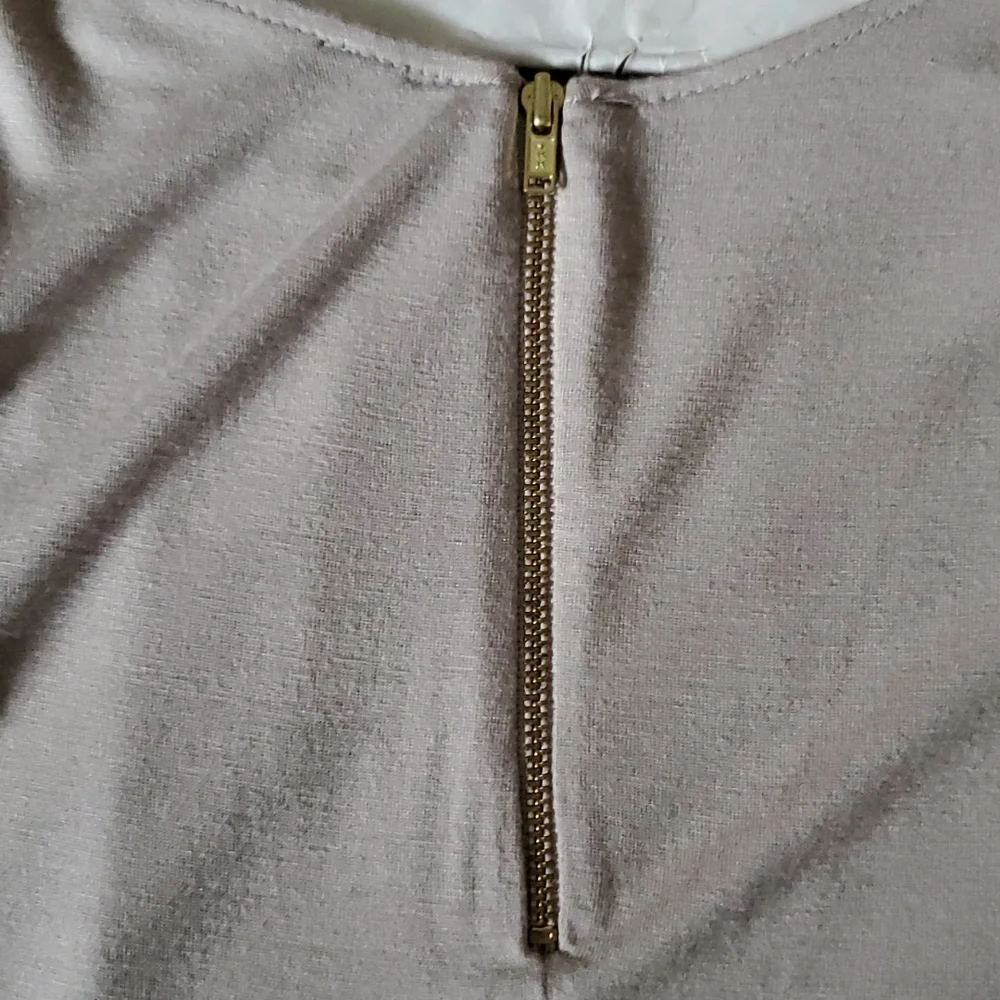 Limited Top - Picture 4 of 6
